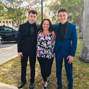 Meet your Posher, Stacie